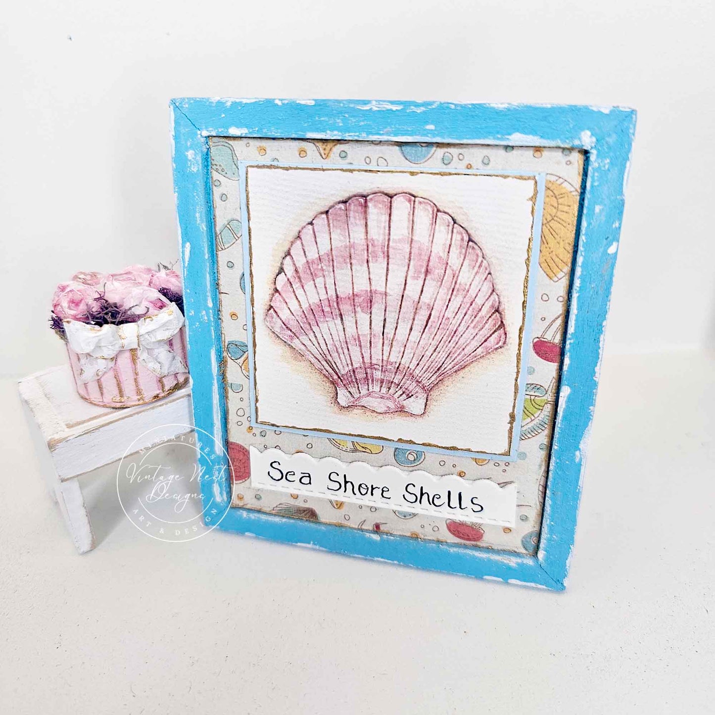 Coquillage n° 2 : Miniature de maison de poupée, cadre en bois fait à la main