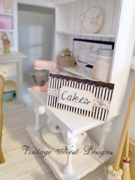 Miniature Cake Sign No.2:1 Handmade for Dollhouse