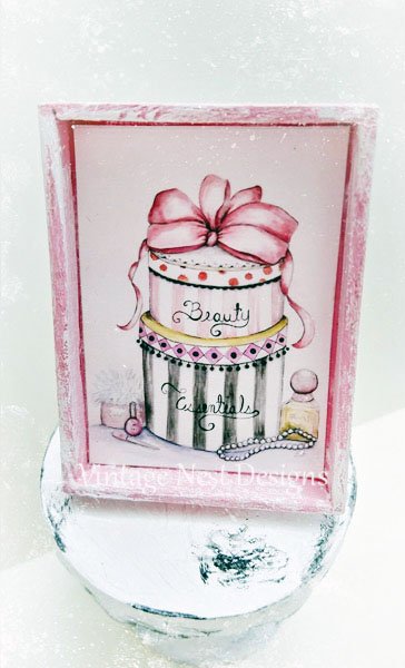 Beauty Essentials No.1:1 Dollhouse Miniature Handmade image 0