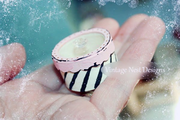 Pink & Black Cookie Box No.1 Dollhouse Miniature Handmade image 6