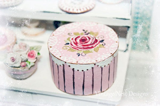 Box No.32 Dollhouse Miniature Handmade image 0