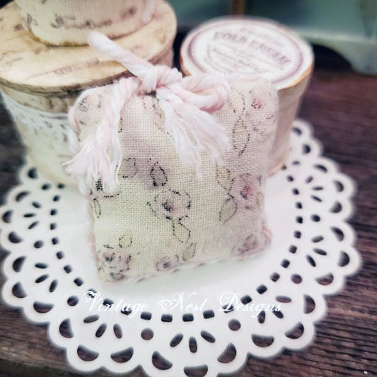 Pillow No.39:1 Dollhouse Miniature Handmade image 0