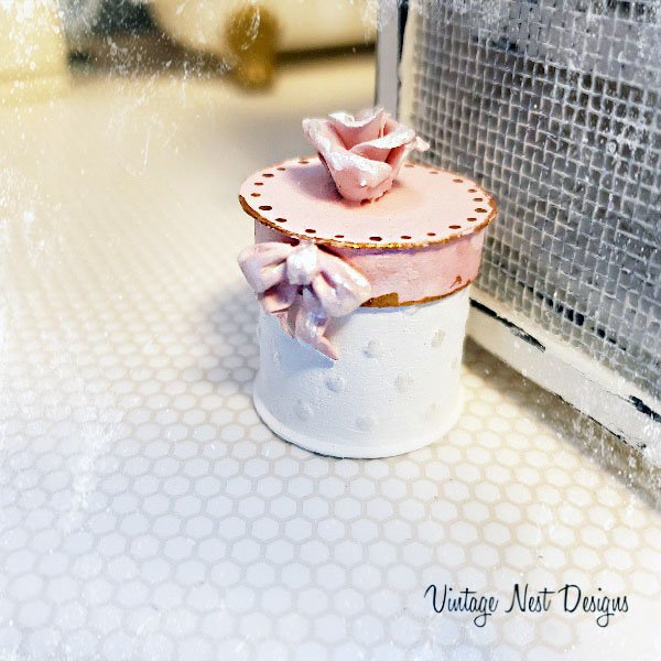 Box No.86 Dollhouse Miniature Handmade image 5
