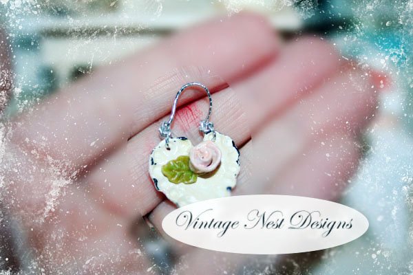 Hanging Heart No.1 Dollhouse Miniature Handmade image 4