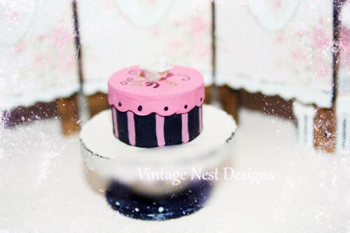 Box No.18 Dollhouse Miniature Handmade image 2
