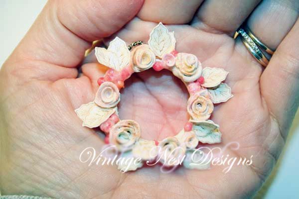 Wreath with Roses No.1 Dollhouse Miniature Porcelain Handmade image 1