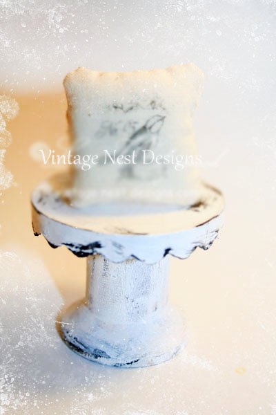 Bird Pillow No.2 Dollhouse Miniature Handmade image 1