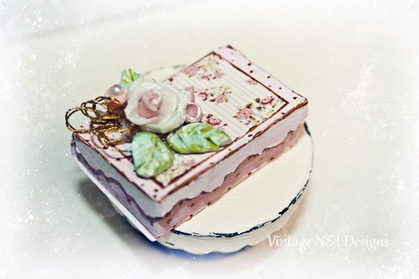 Box No.19 Dollhouse Miniature Handmade image 0