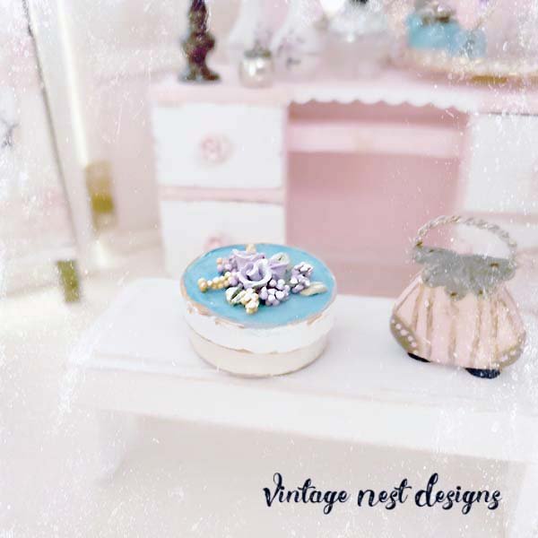 Box No.74 Dollhouse Miniature Handmade image 9