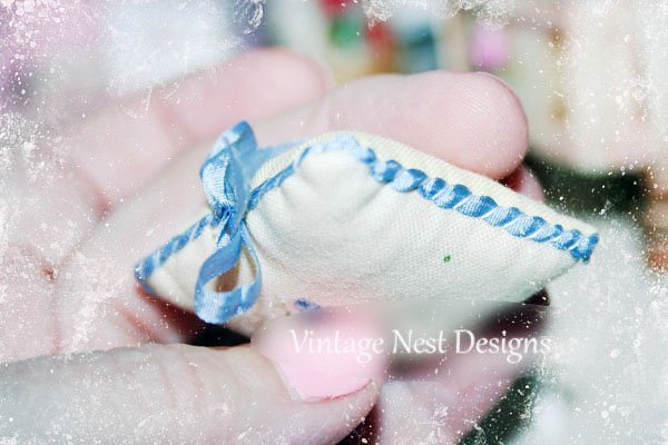 Pillow No.12 Dollhouse Miniature Handmade image 1