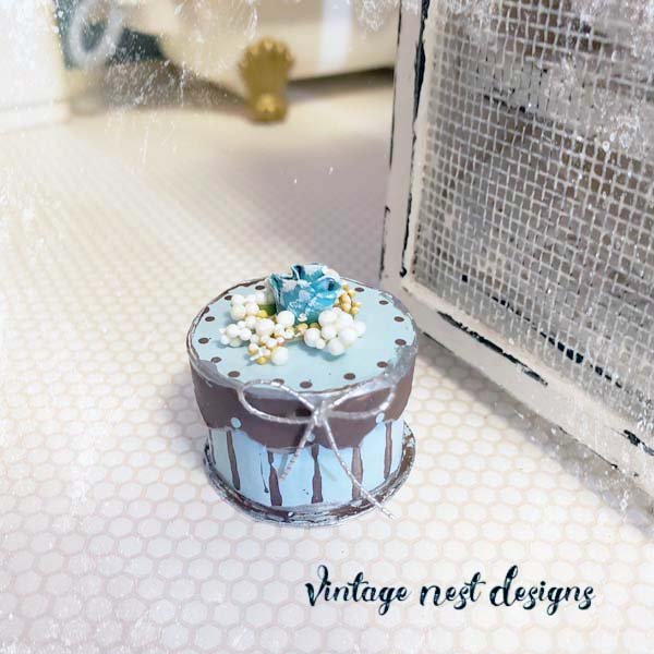 Box No.73 Dollhouse Miniature Handmade image 3