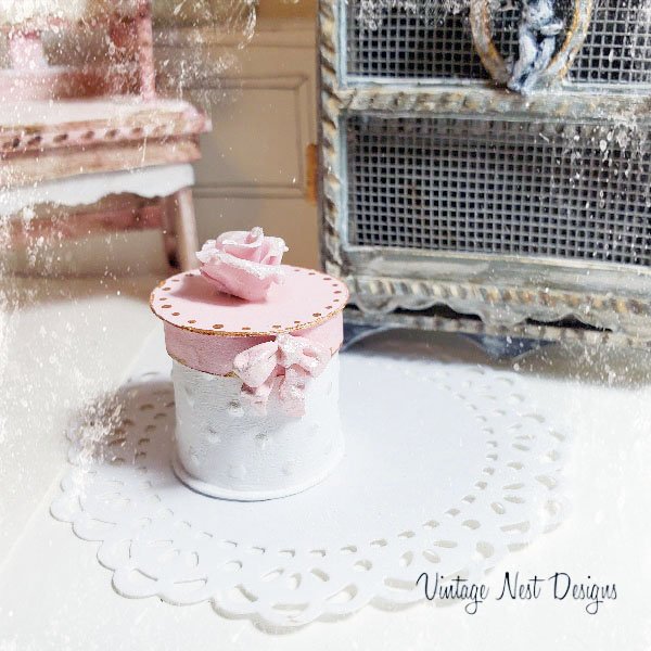 Box No.86 Dollhouse Miniature Handmade image 3