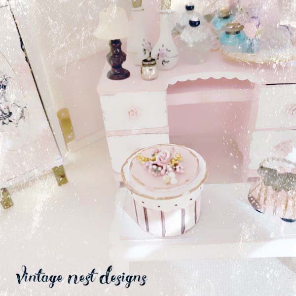 Box No.75 Dollhouse Miniature Handmade image 7