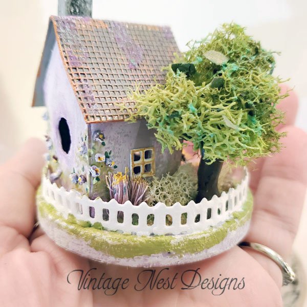Putz House No.31 Handmade Miniature image 1