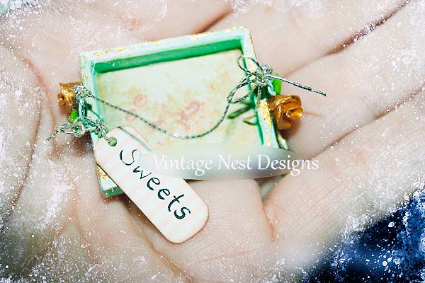 Basket Wooden Box No.3 Dollhouse Miniature Handmade image 2