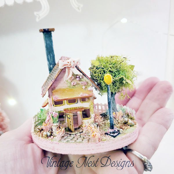 Putz House No.29 Handmade Miniature image 6