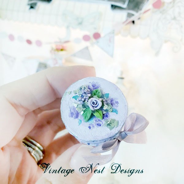 Box No.112 Dollhouse Miniature Handmade image 3