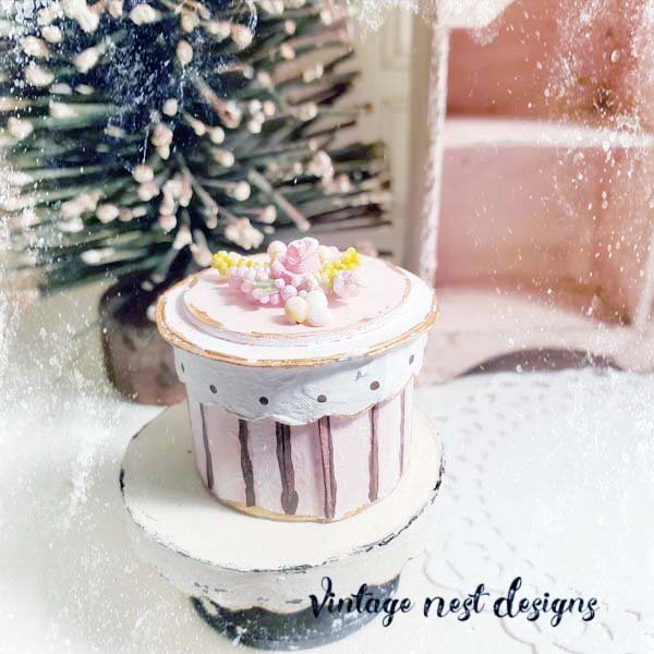 Box No.75 Dollhouse Miniature Handmade image 11