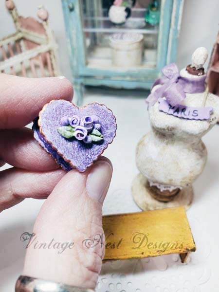 Valentine Sweetheart Box No.114 Dollhouse Miniature Handmade image 9