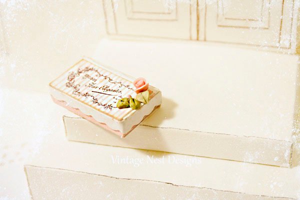 Box No.20 Dollhouse Miniature Handmade image 7