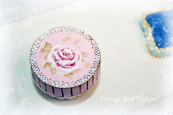 Hat Band Box No.35 Dollhouse Miniature Handmade image 0