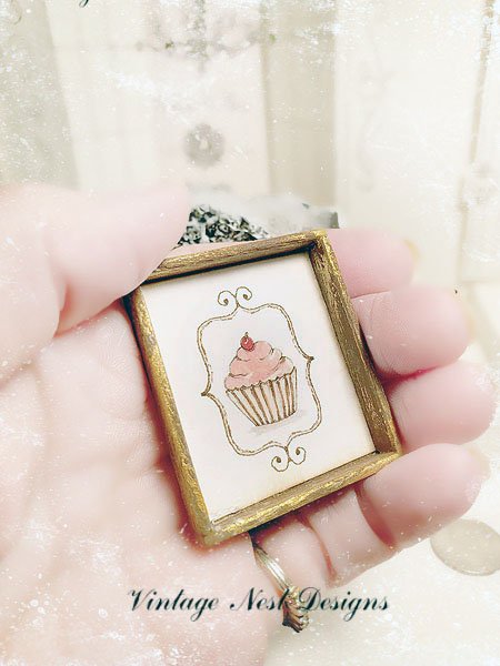 Cupcake No.41 Dollhouse Miniature Handmade image 2