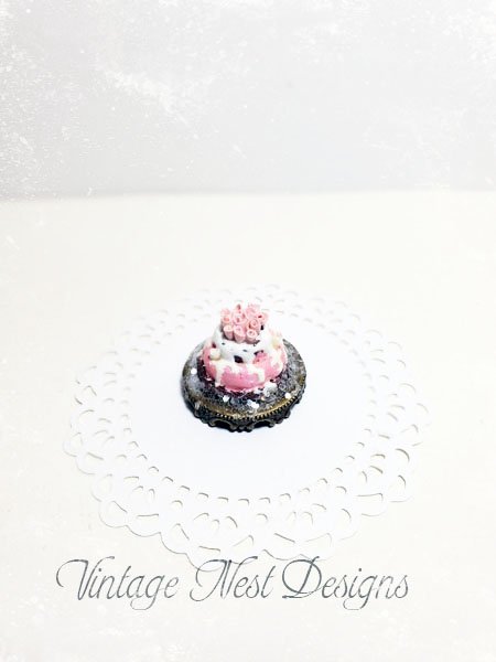 Frosted Roses Cake No.4 Dollhouse Miniature Handmade image 1