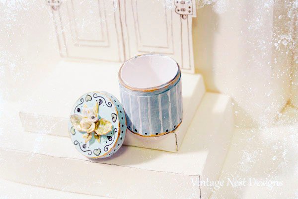Hat Band Box Blue No.48 Dollhouse Miniature Handmade image 1