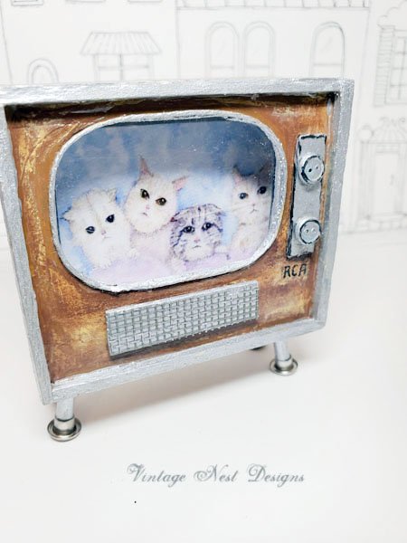 Retro TV No.1 Dollhouse Miniature Handmade image 7