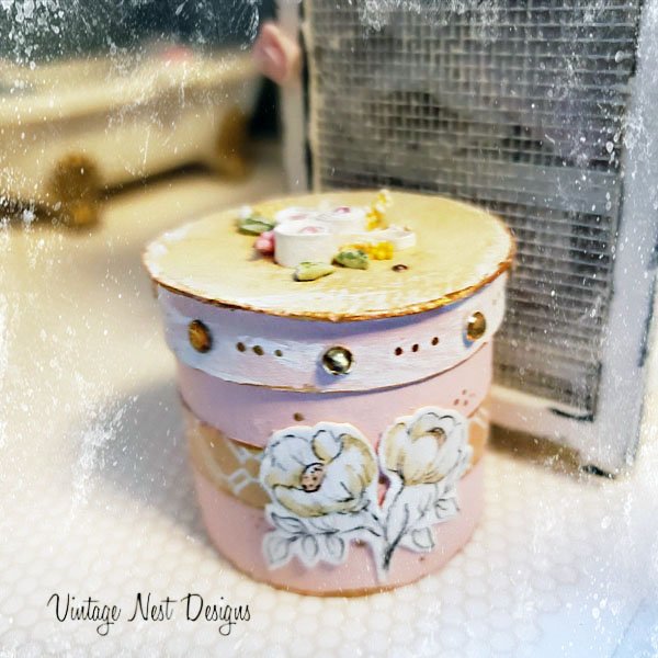 Box No.97 Dollhouse Miniature Handmade image 3