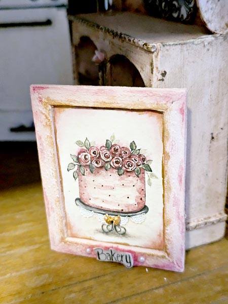 Miniature Kitchen Cake No.7:12 Handmade for Dollhouse Wall Decor Diorama Shadow Box