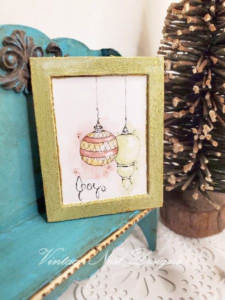 Miniature Christmas Bulbs No.3:1 Handmade for Dollhouse Wall Decor Diorama