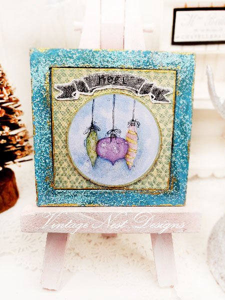 Miniature Christmas Bulbs No.5:1 Handmade for Dollhouse