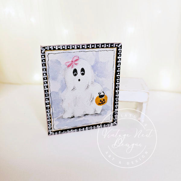 Miniature Halloween Ghost No.1:1  Handmade for Dollhouse Diorama Shadow Box