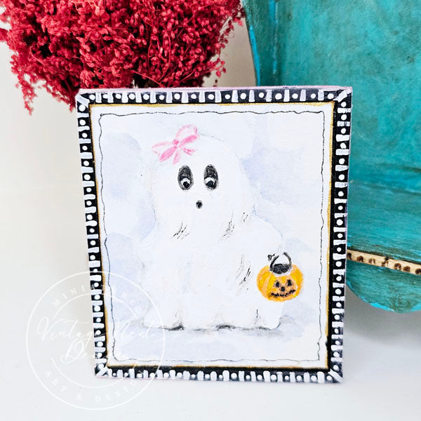 Miniature Halloween Ghost No.1:1  Handmade for Dollhouse Diorama Shadow Box