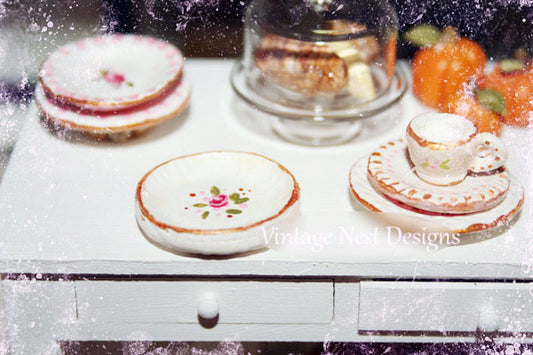 Dollhouse Miniature Cupcake Roses Plate No.1 Diorama Shadow Box