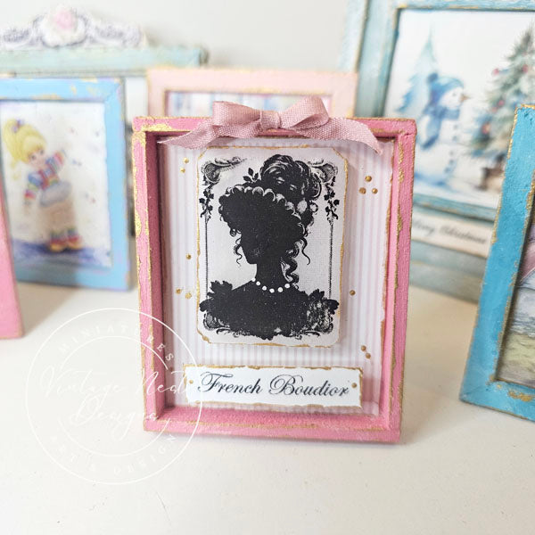 Miniature Silhouette Doll No.1-1 Art , Pink Wood Frame Dollhouse Diorama 1:12 Scale