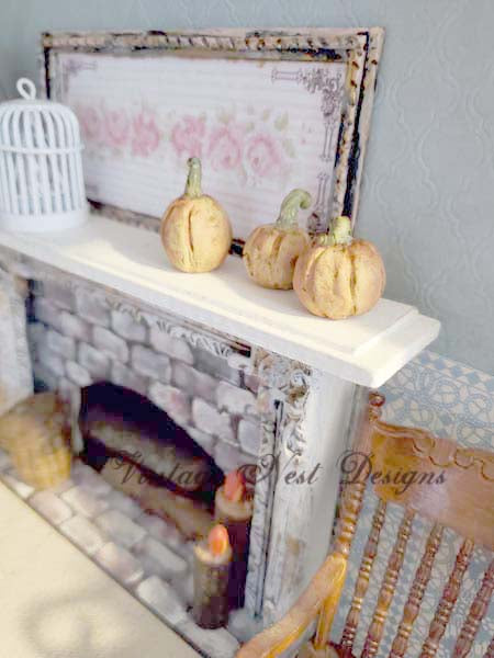 Drei schäbige Halloween-Kürbisse Nr. 2 handgemachte Puppenhausminiatur