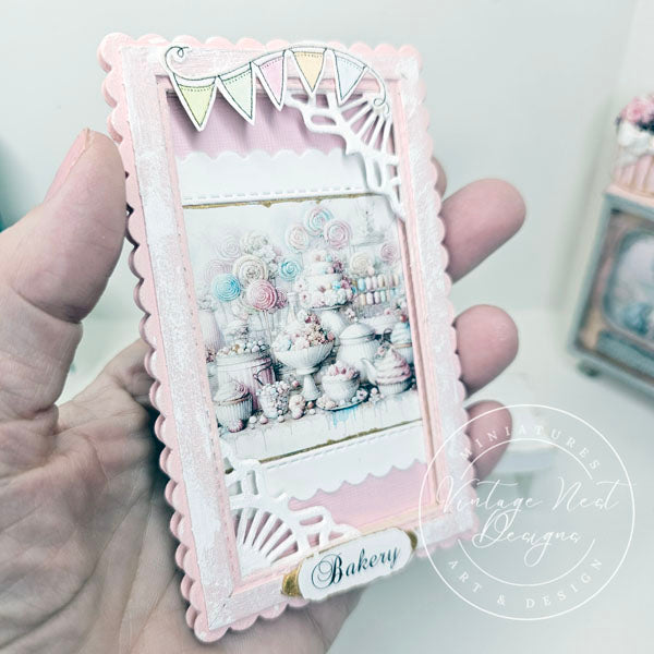 Miniatures Pâtisseries Pastel Nº 1:2 Faites Main pour Maison de Poupée Cadre en Bois Art