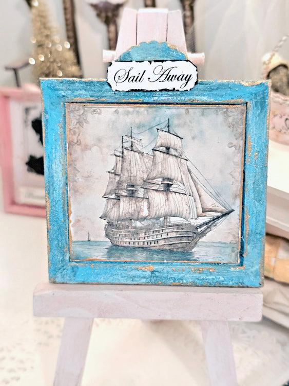 Bateau s'éloignant n°1:1 Miniature de maison de poupée - Tableau encadré en bois fait main