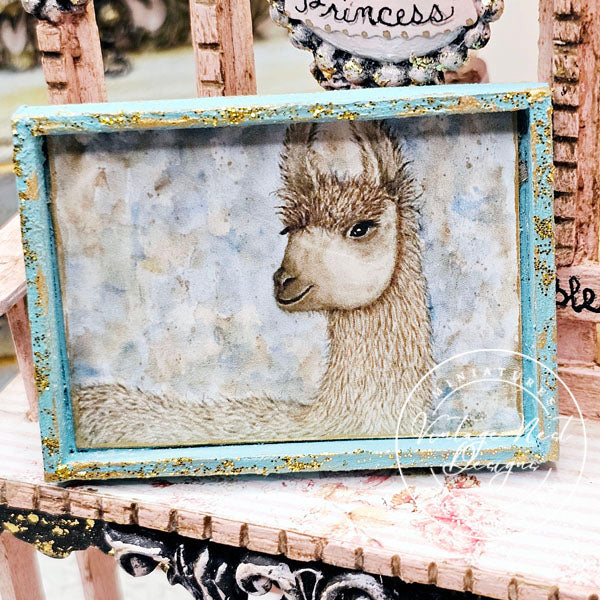 Mini Lama N°1:3 Maison de poupée encadrée en bois faite à la main
