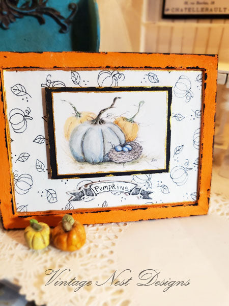 Miniature Pumpkin Patch No.4:3 Handmade for Dollhouse Diorama Shadow Box