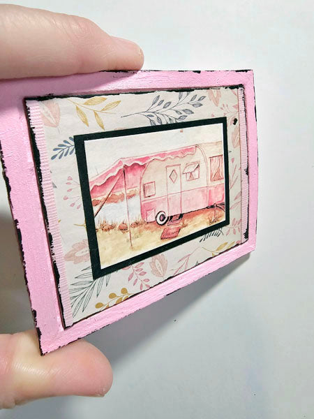 Miniature Barbie Camping-car N°1:4 Fait Main pour Maison de Poupée Cadre en Bois Art Diorama Pièce Boîte d'Ombres