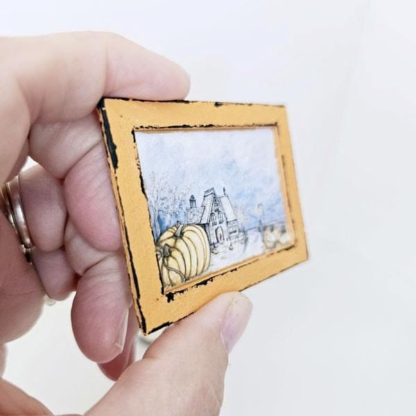 Miniature Halloween Pumpkins No.2:4 Orange Wood Frame Doll Home Wall Decor