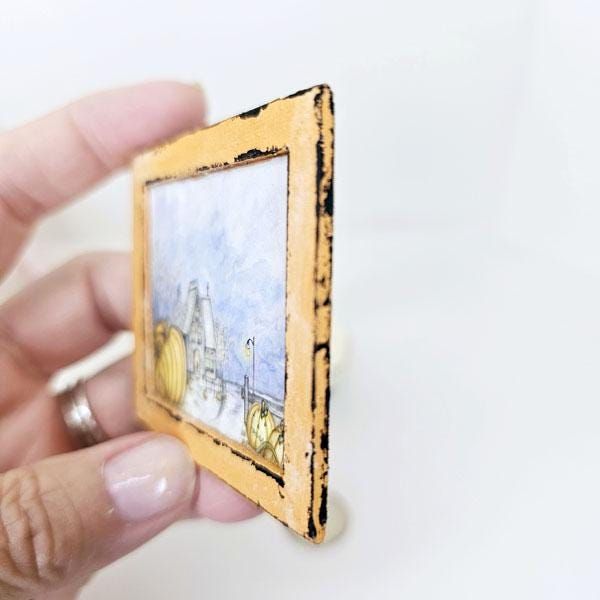 Miniature Halloween Pumpkins No.2:4 Orange Wood Frame Doll Home Wall Decor