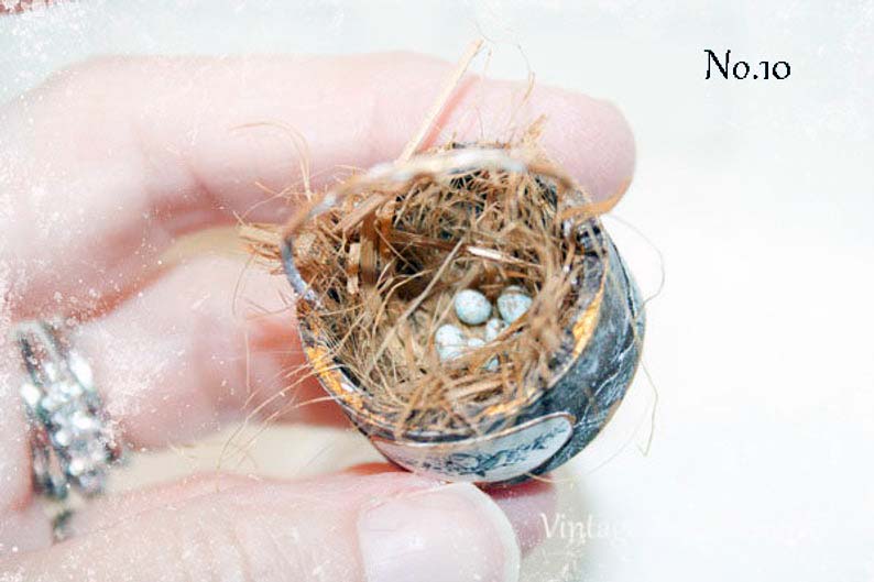 Nid pour oiseaux rond n°4 Miniature de maison de poupée Fait main