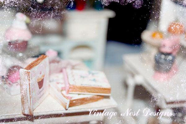 Livres Shabby Chic n°6 pour diorama de maison de poupée miniature ou boîte d'ombre