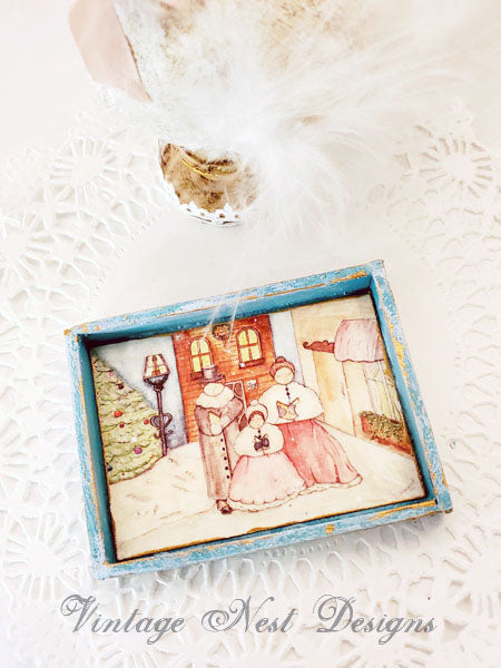 Miniature Christmas Carolers No.1 Handmade for Dollhouse