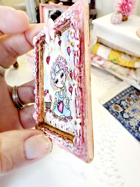 Miniature Pink be my Valentine No.1:2 Handmade for Dollhouse