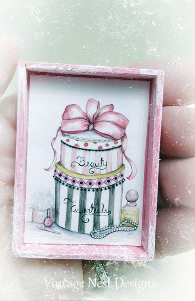 Beauty Essentials No.1:1 Dollhouse Miniature Handmade image 5